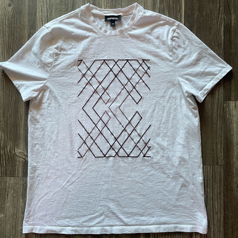 Express Graphic Tee